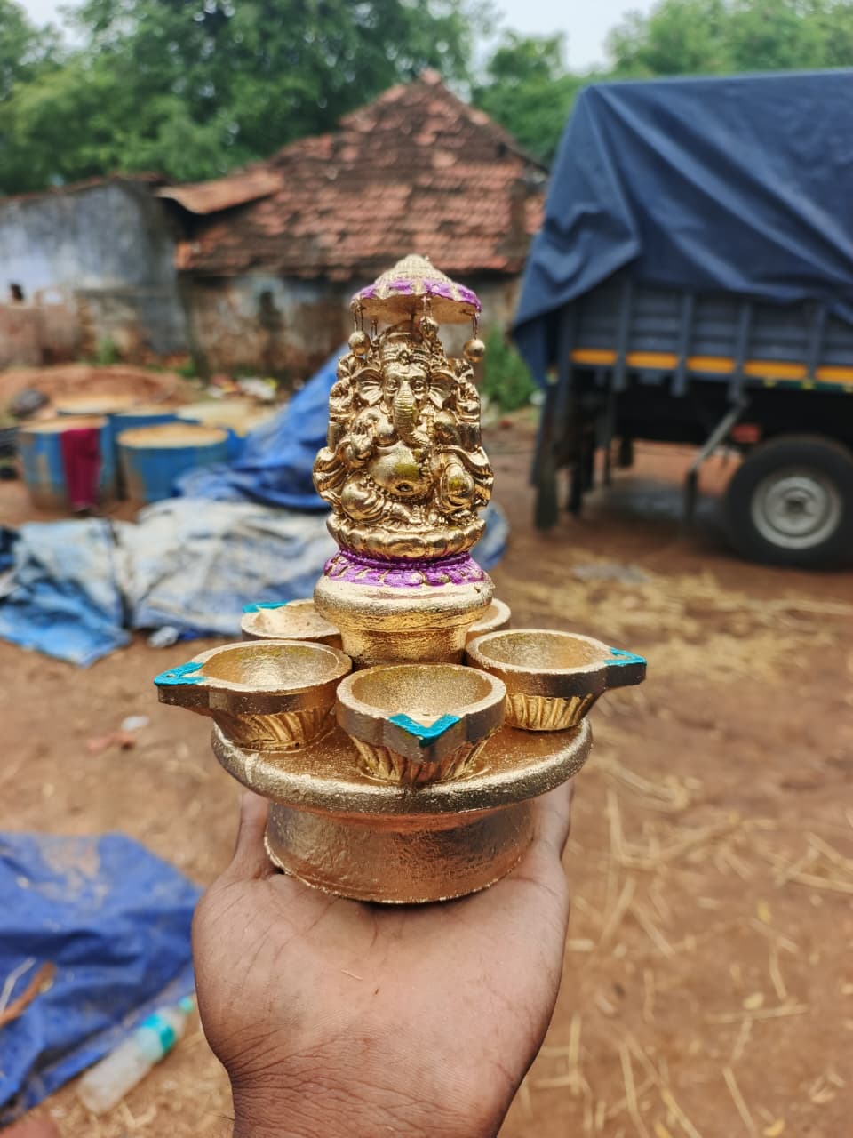 Auspicious 5-Face Ganesha Deepam (diya) -மங்கள 5-முக விநாயகர் விளக்கு - POT LOOKS™