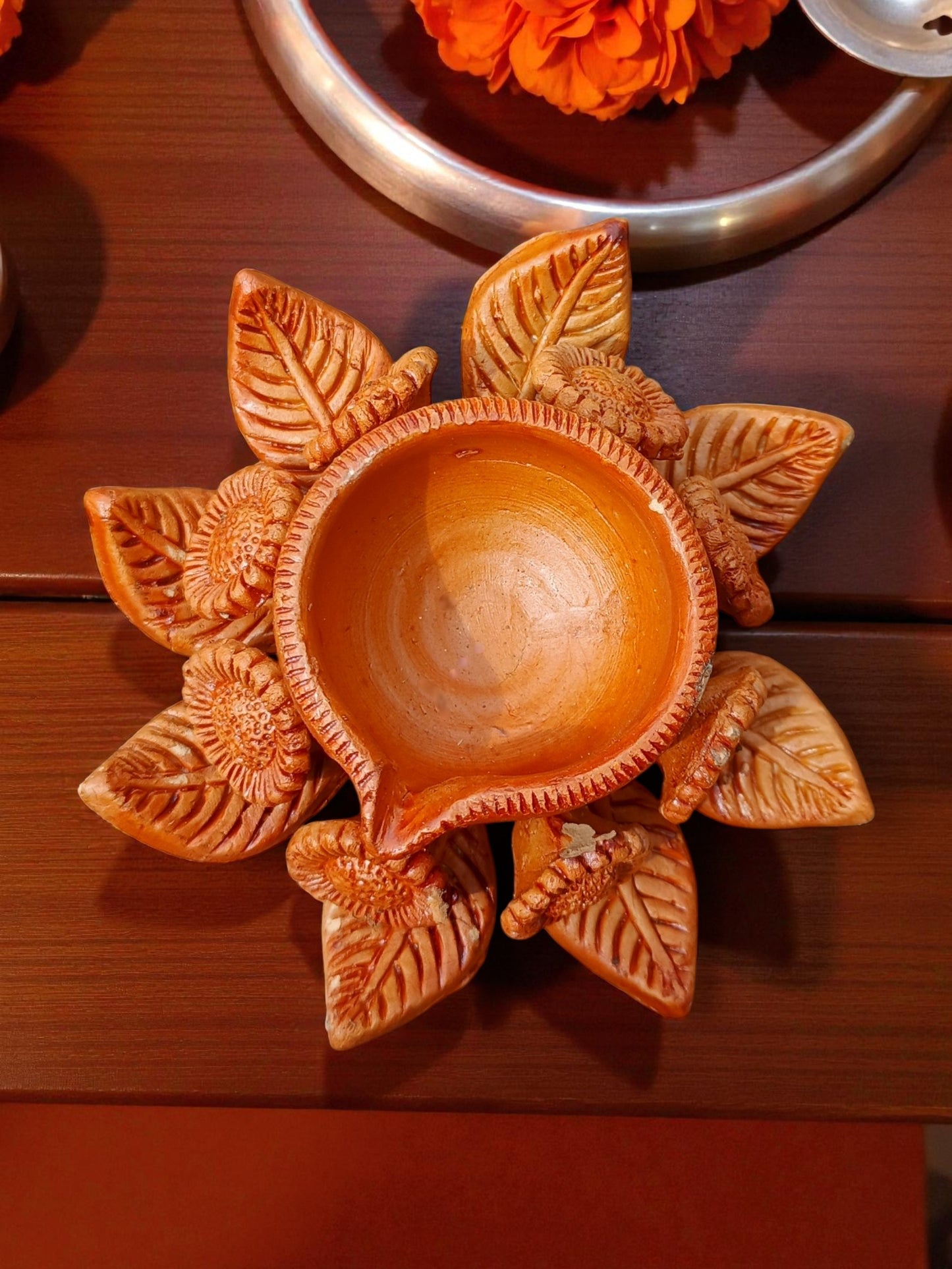 Clay Sunflower Deebam | மண்பாண்ட சூரியகாந்தி விளக்கு (surya kanthi velakku )